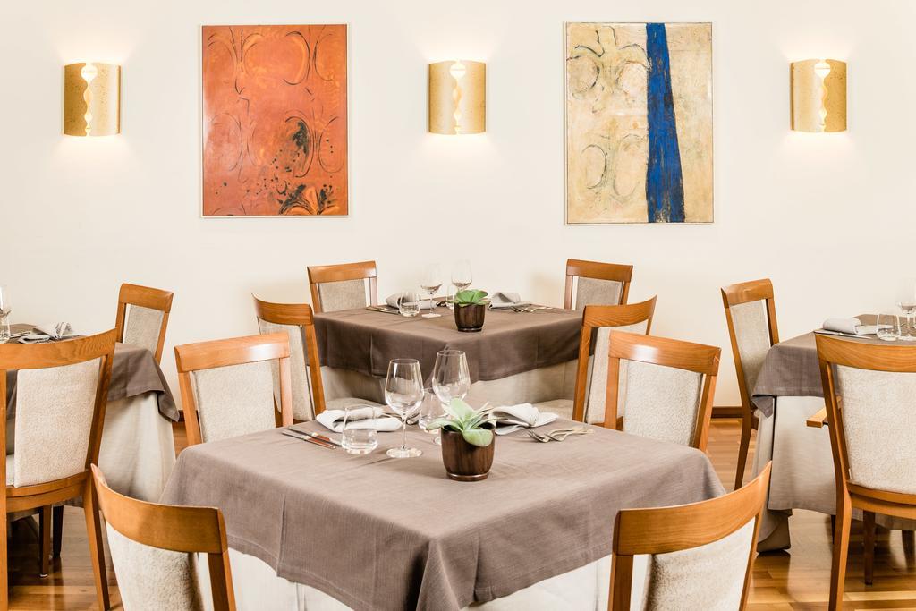 Hotel Restaurant Lilie فيبيتينو المظهر الخارجي الصورة